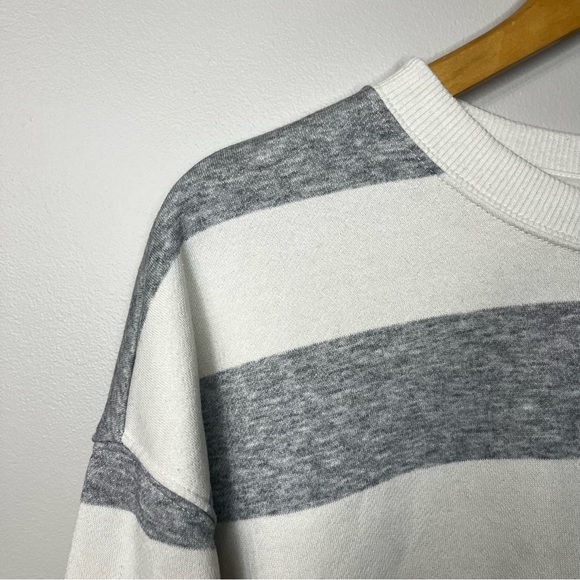 #184 George Grey and Cream Striped Sweater - Picture 2 of 9